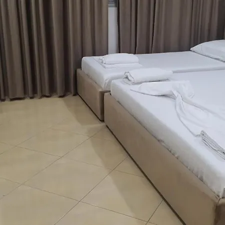 Brusiano Ξενοδοχείο 4*